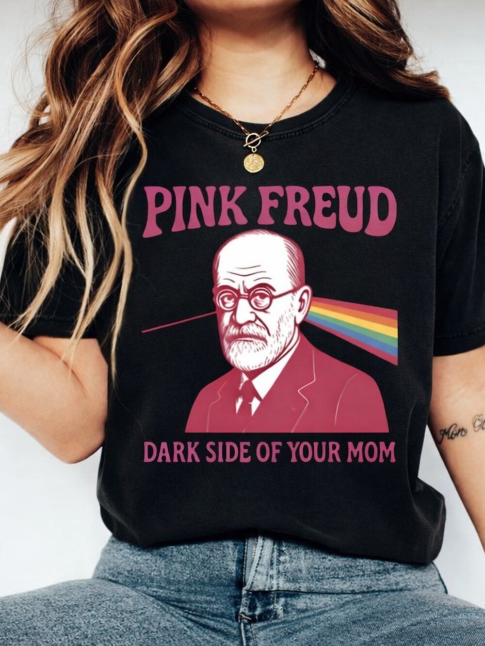 Pink Freud The Dark Side Of Your Mom Shirt, Psychiatry Lovers Musicians And P254